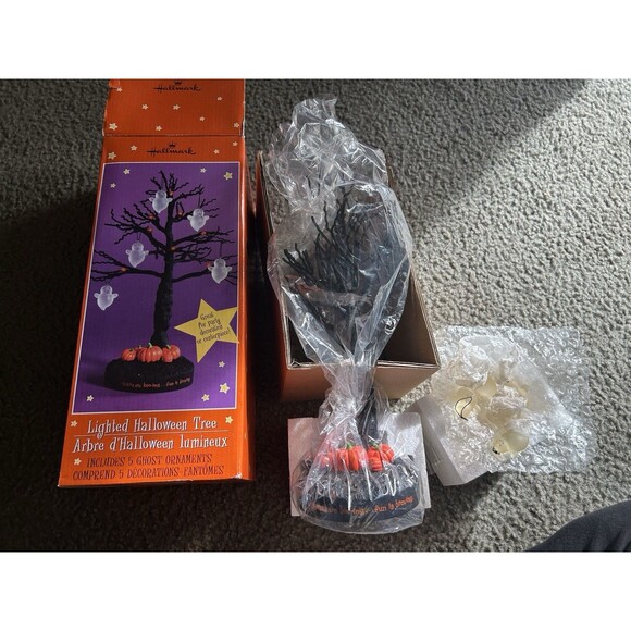 Hallmark Lighted Halloween Tree 5 Hanging Glass Ghost Ornaments Pumpkins w/Box - Picture 1 of 6